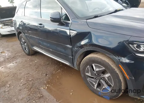 2021 Kia Sorento Ex z USA, uszkodzony, nr VIN KNDRH4LG3M5053896